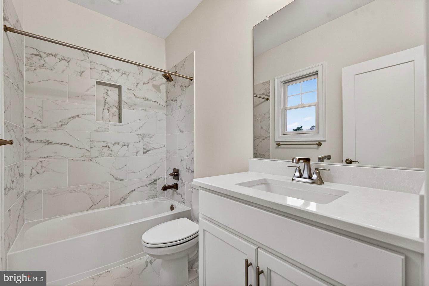 906 Frederick Street SW photo 66