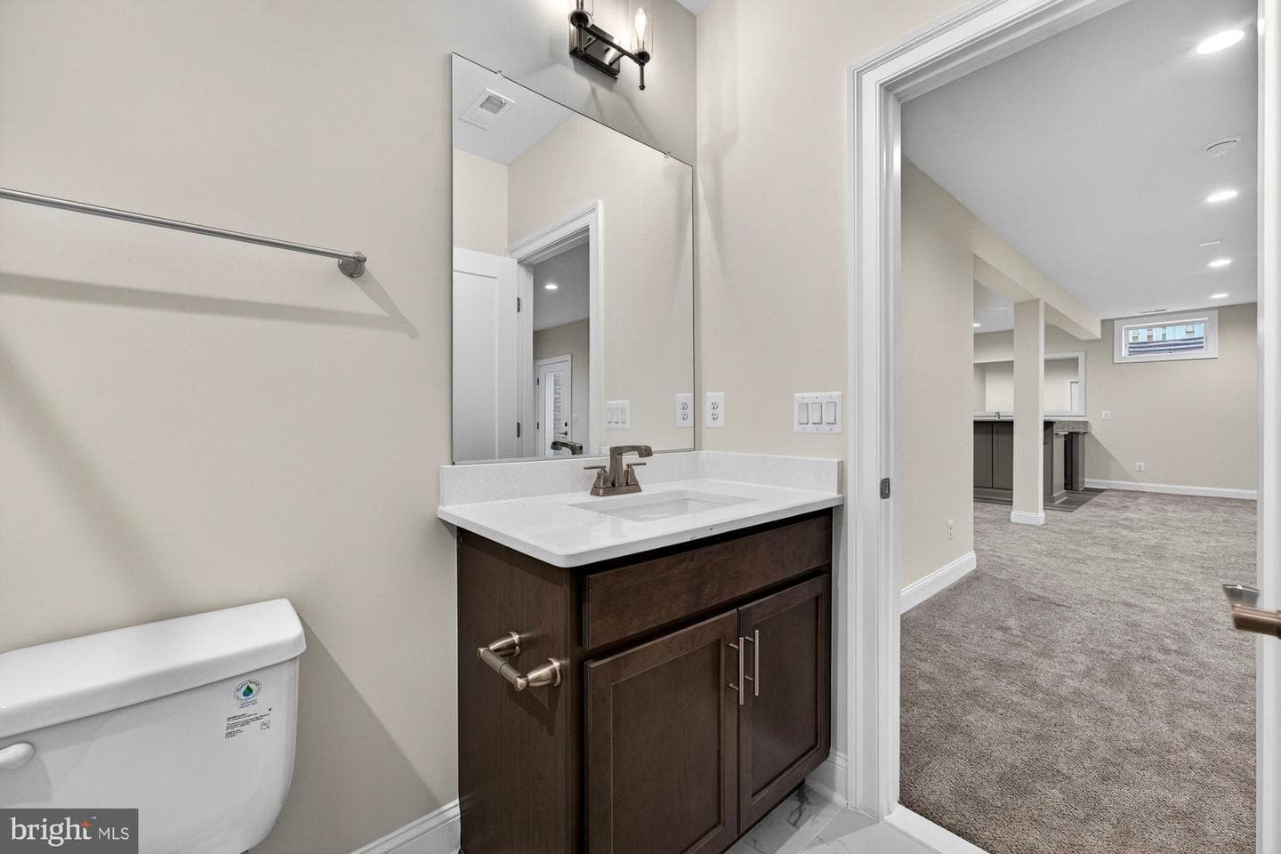 906 Frederick Street SW photo 87