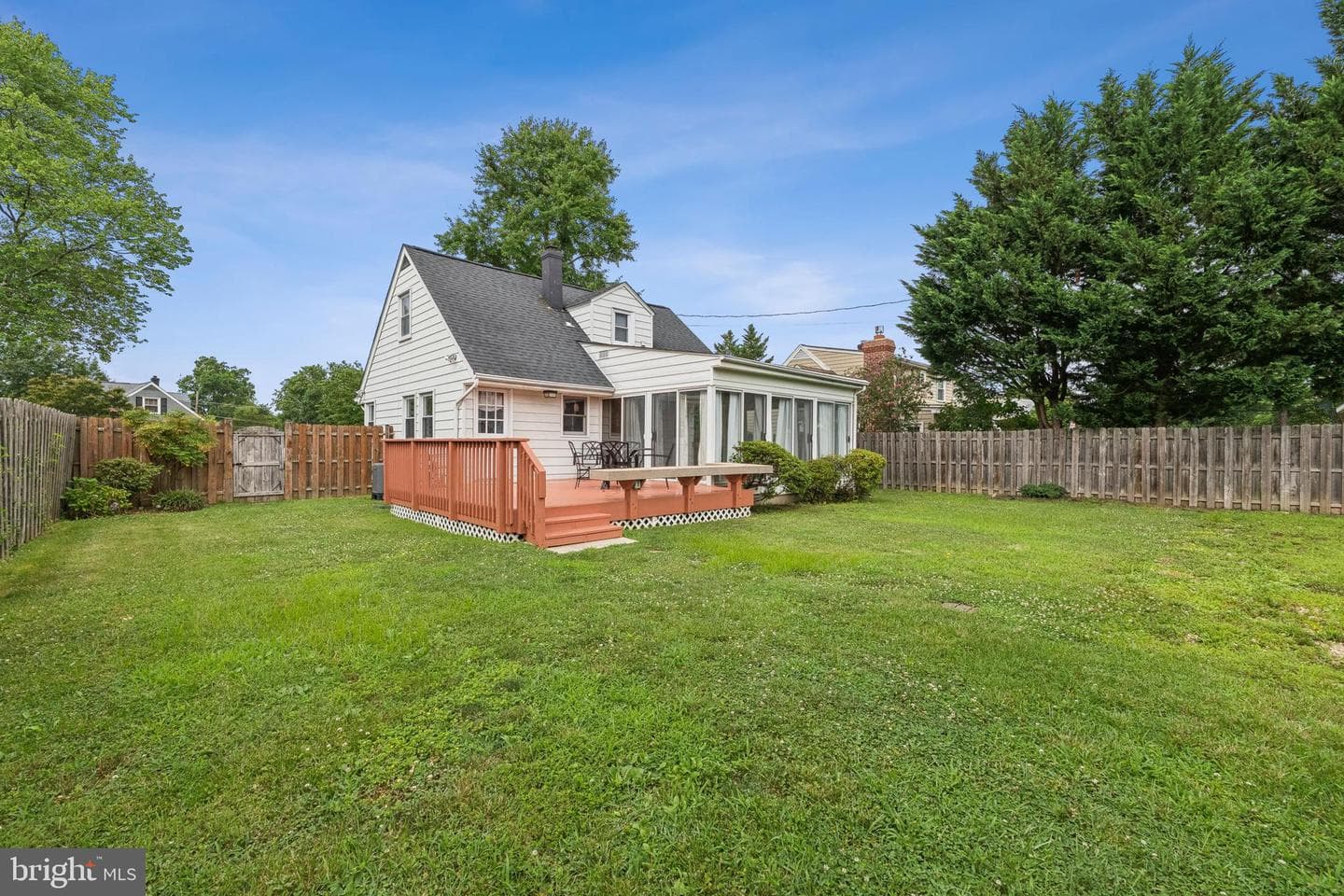 6729 Williams Drive photo 2