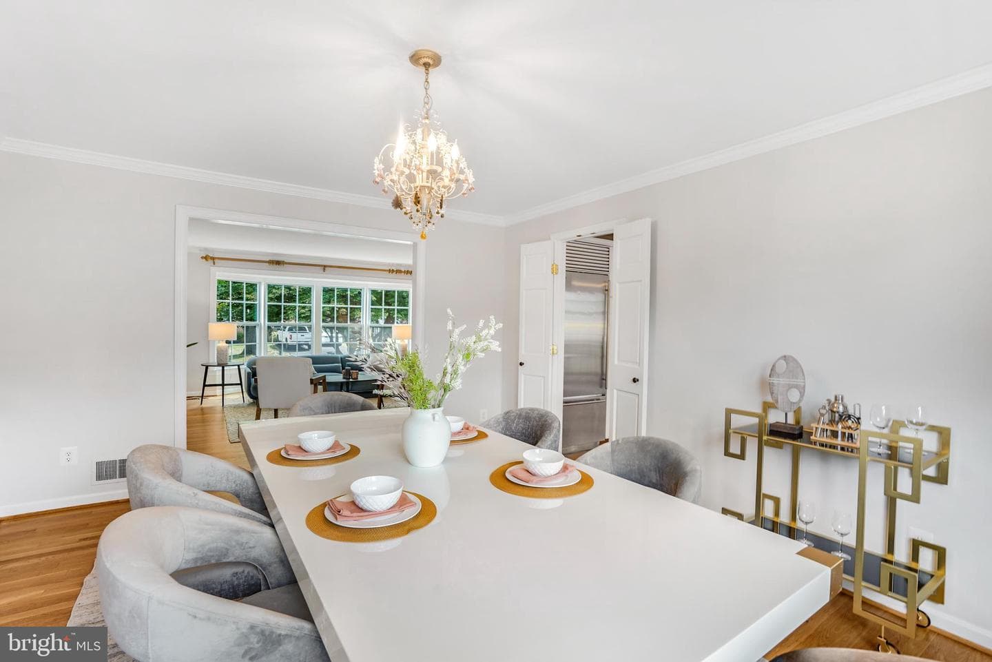 1218 Kensington Road photo 5