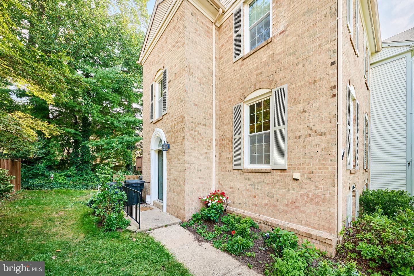 4235 Sleepy Lake Drive photo 56