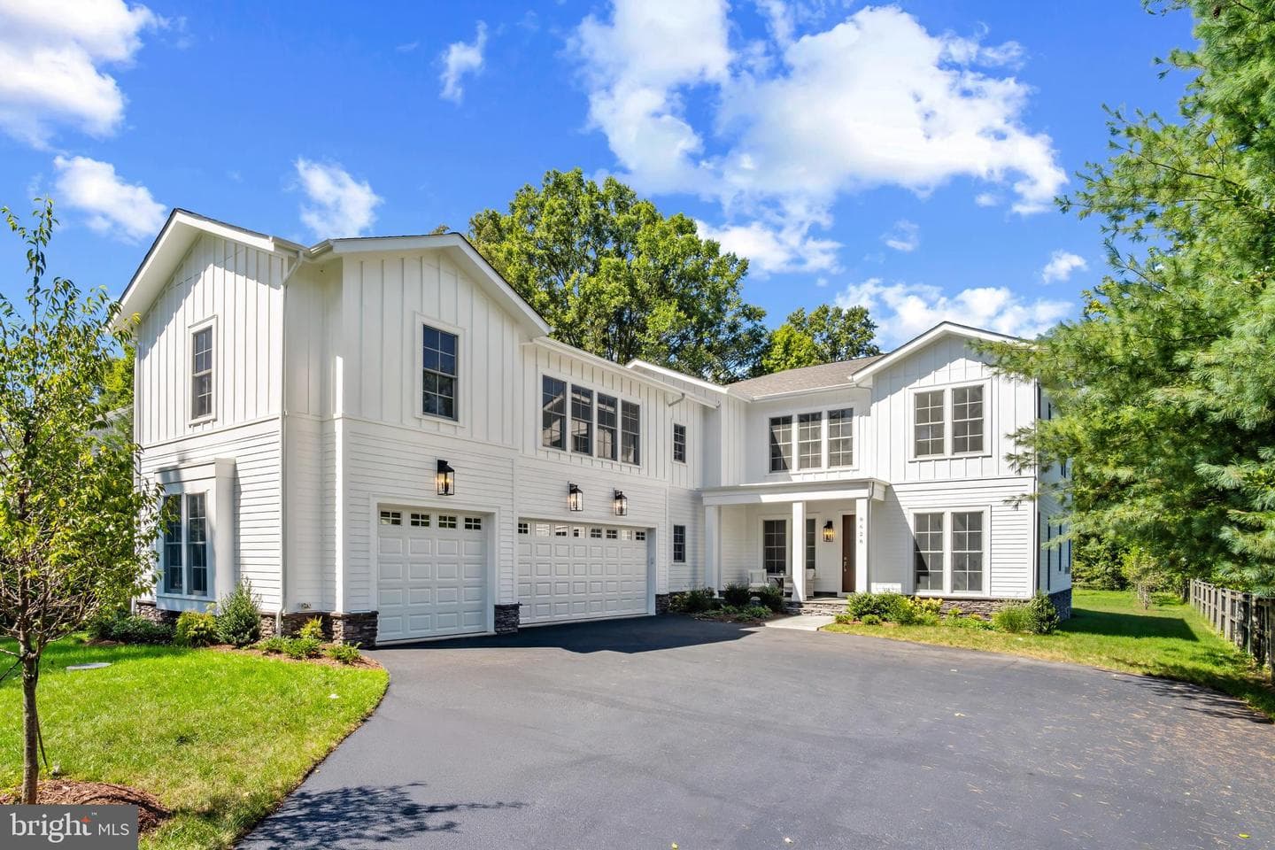 8628 Plymouth Road photo 1