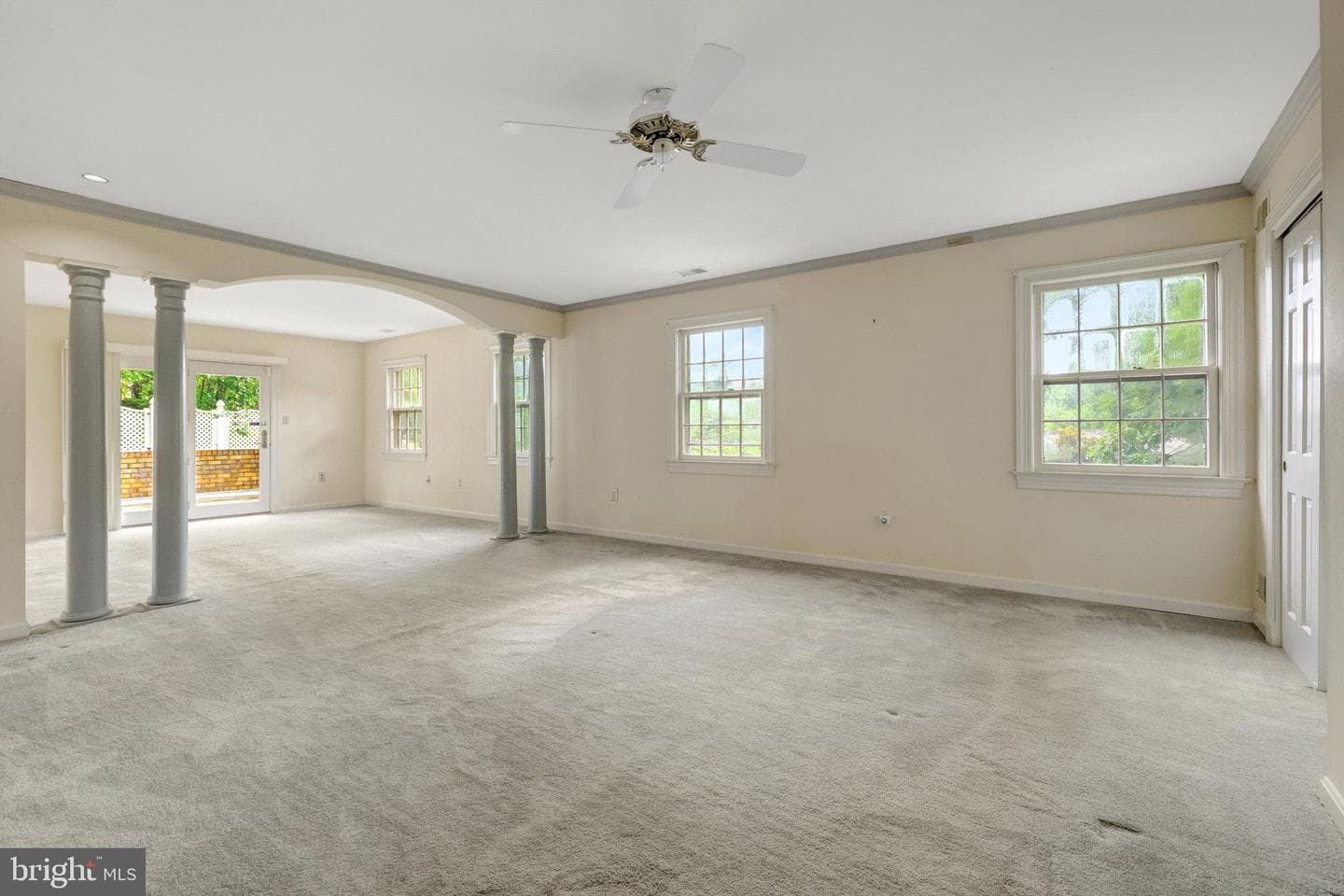 1468 Highwood Drive photo 27
