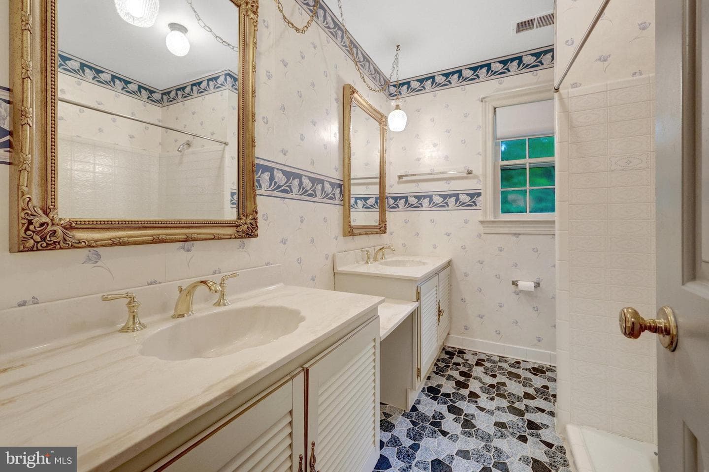 1468 Highwood Drive photo 38