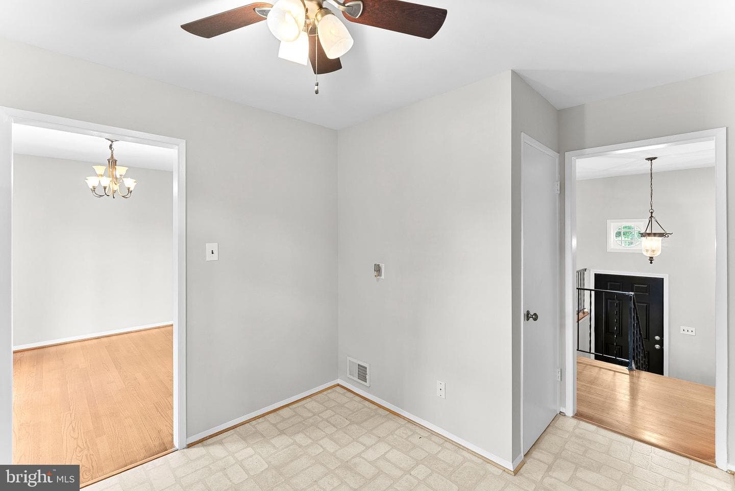 15020 Carlbern Drive photo 20