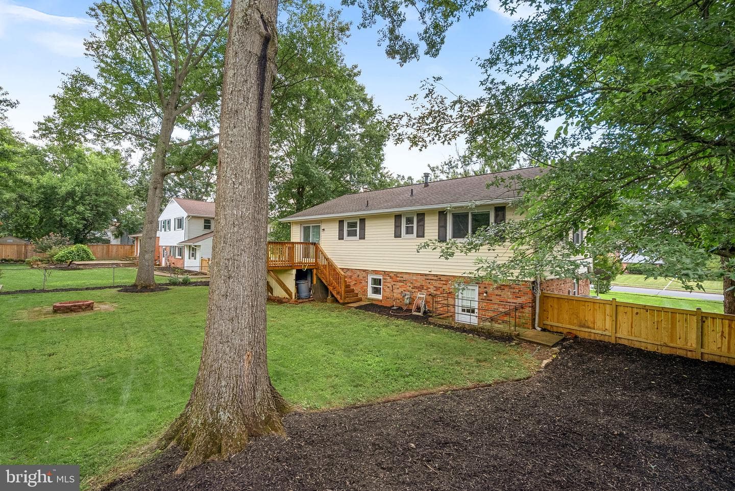 15020 Carlbern Drive photo 50