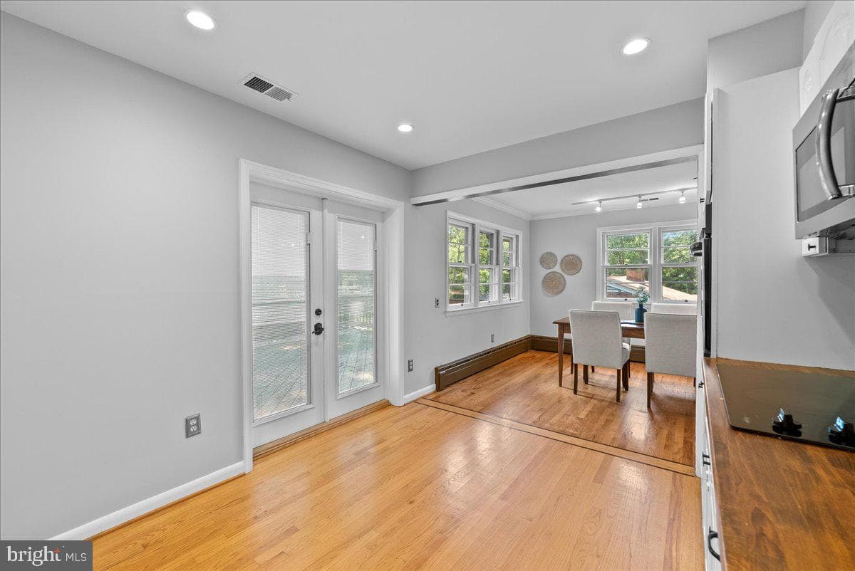 3035 Hazelton Street photo 14