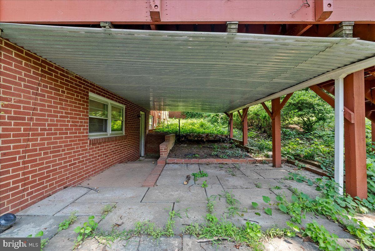 3035 Hazelton Street photo 31