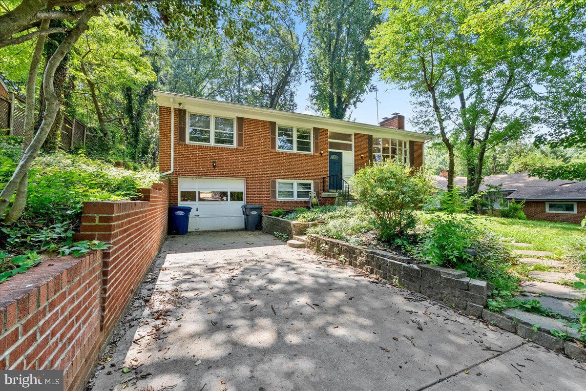 3035 Hazelton Street photo 34