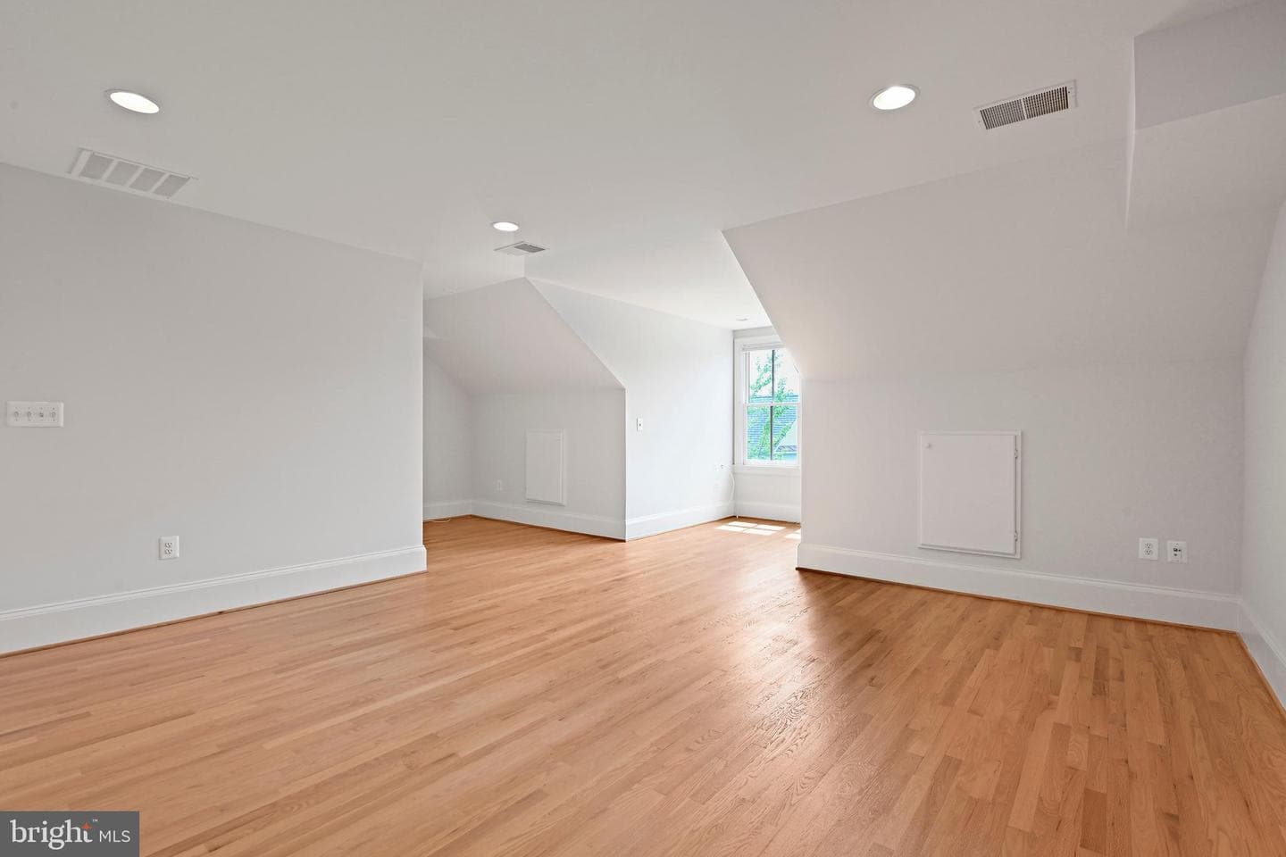 1410 Harvest Crossing Drive photo 44