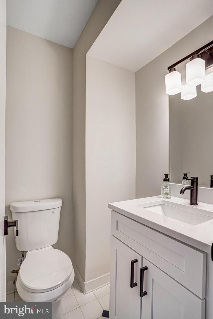 2349 Horseferry Court photo 22