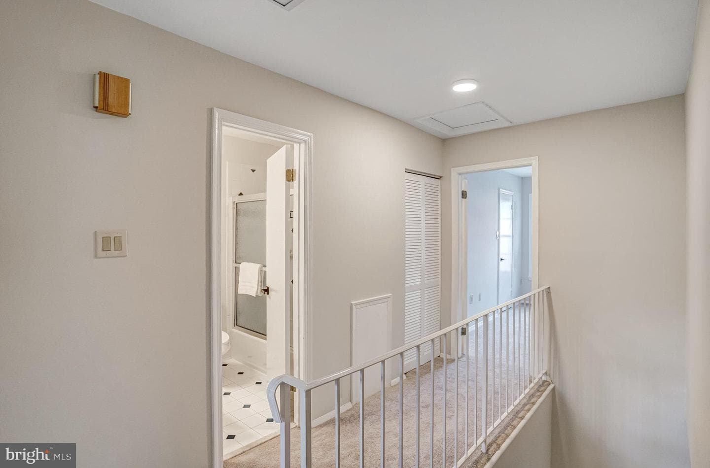 2349 Horseferry Court photo 23