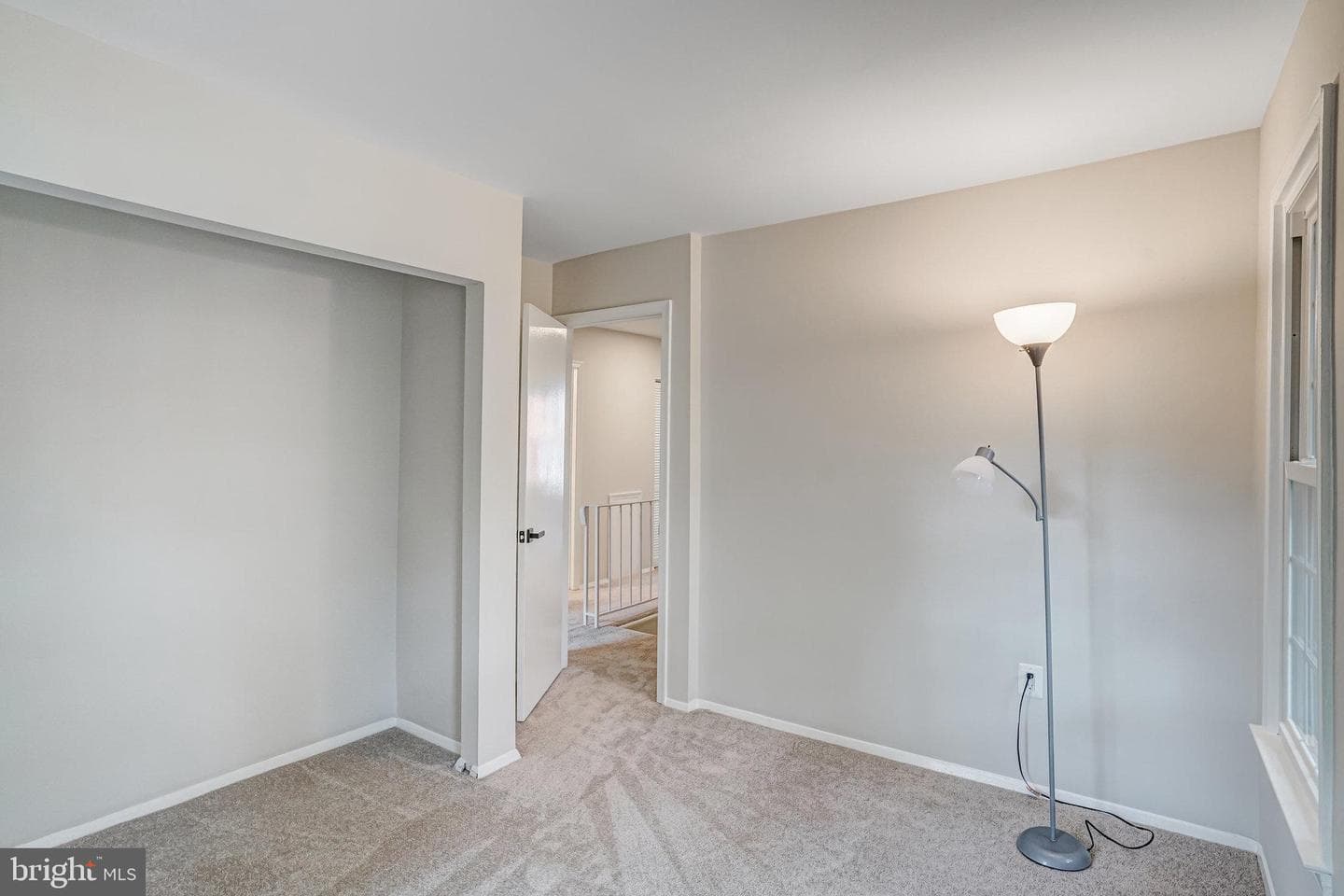 2349 Horseferry Court photo 31