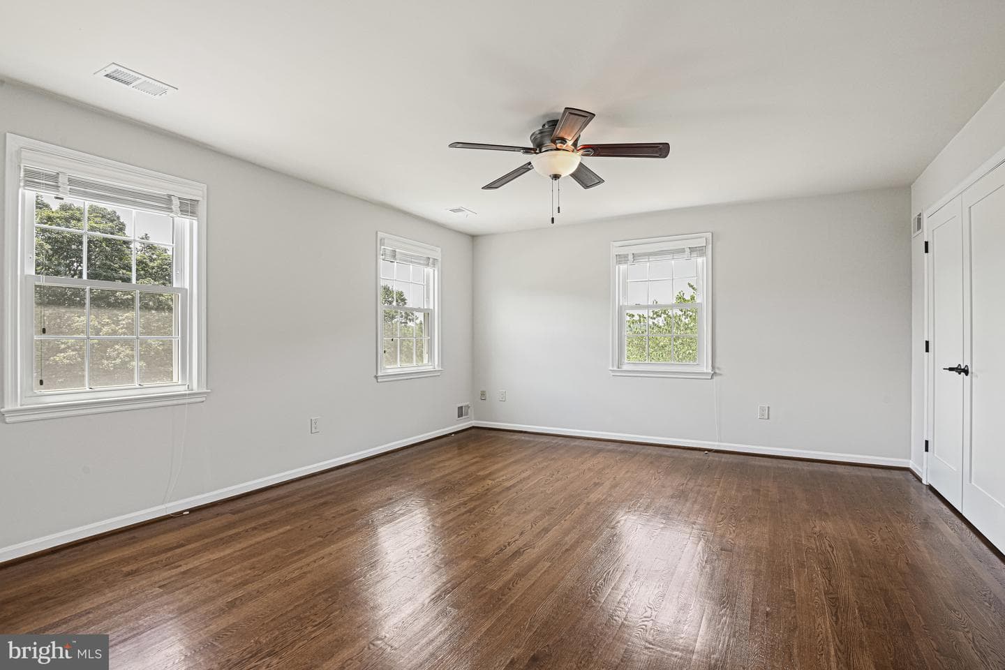 9810 Spring Ridge Lane photo 30