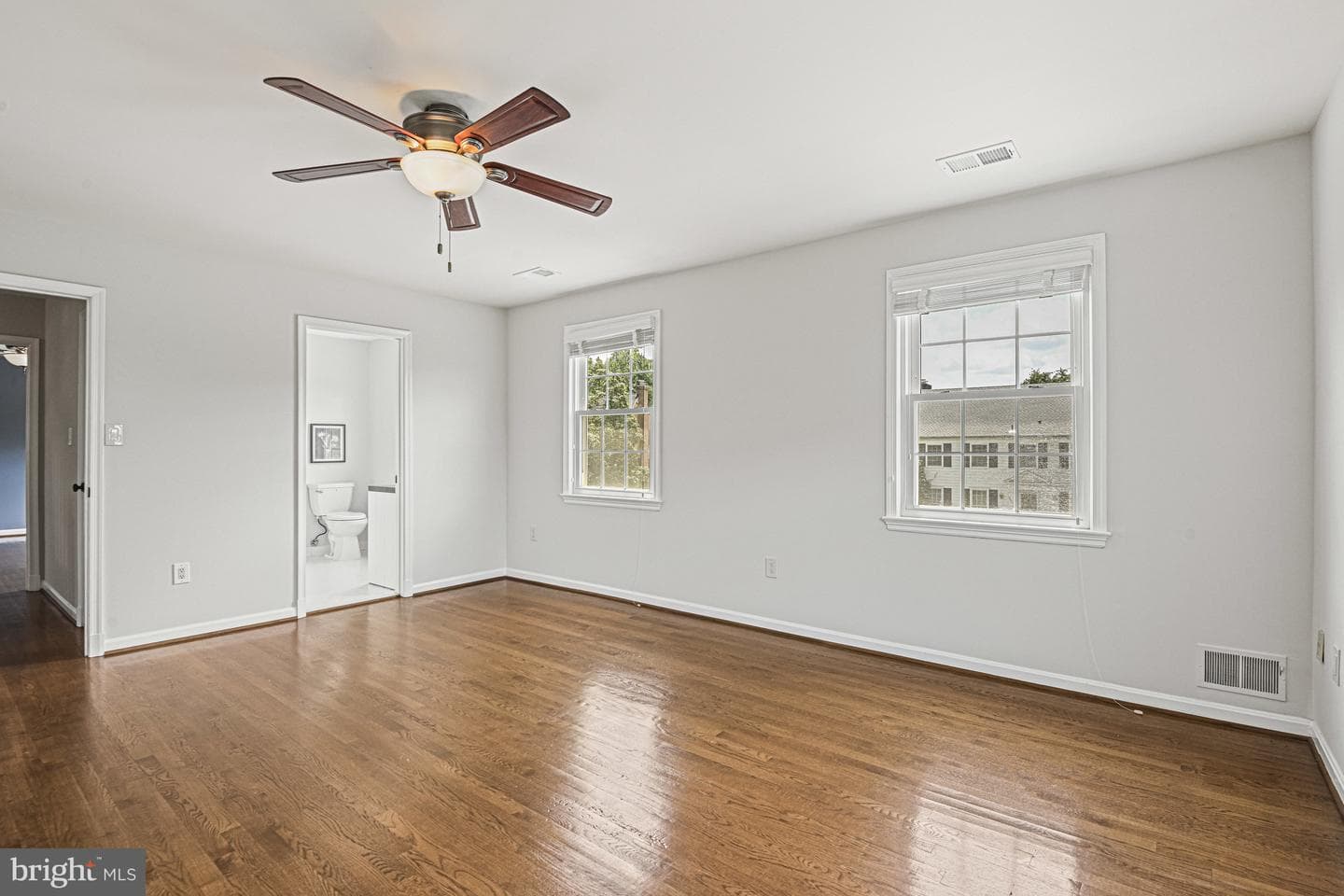 9810 Spring Ridge Lane photo 31