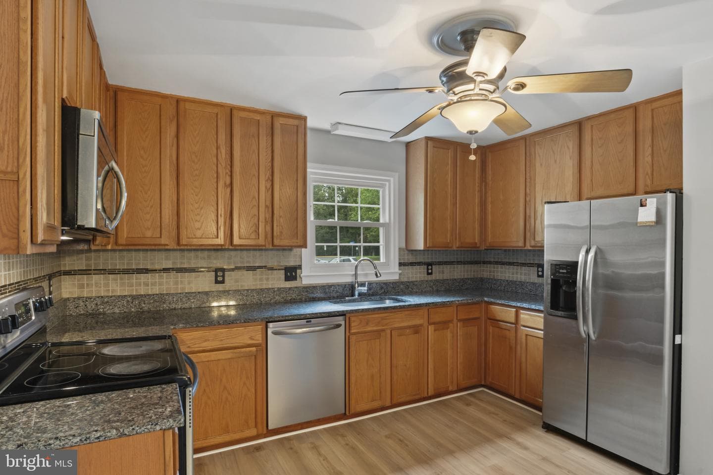 8120 Sleepy View Lane photo 9