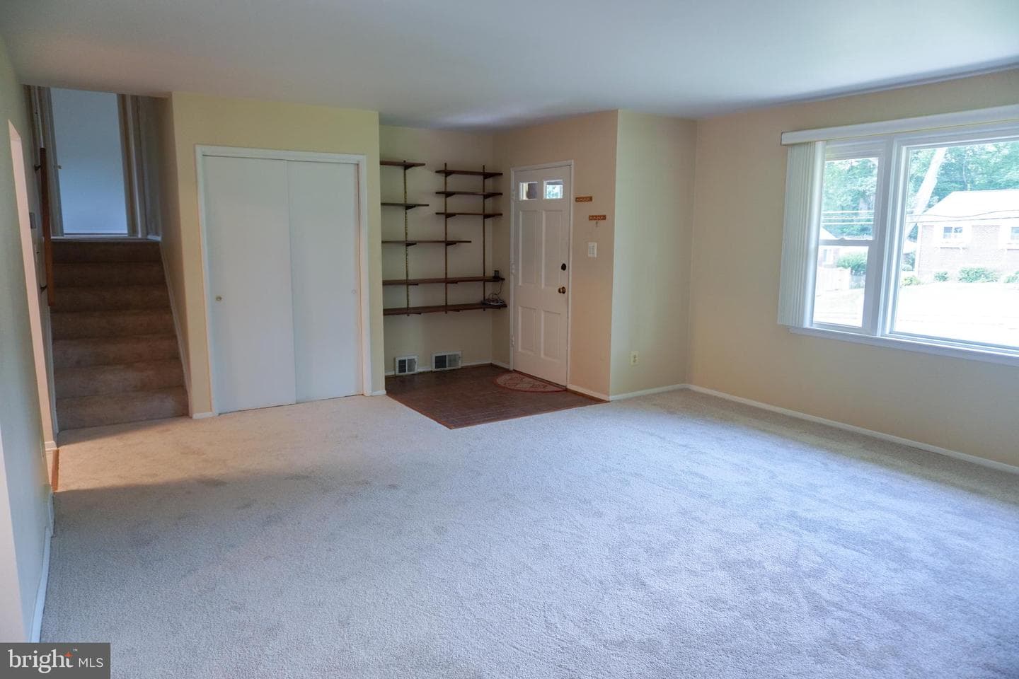 7425 Flora Street photo 3