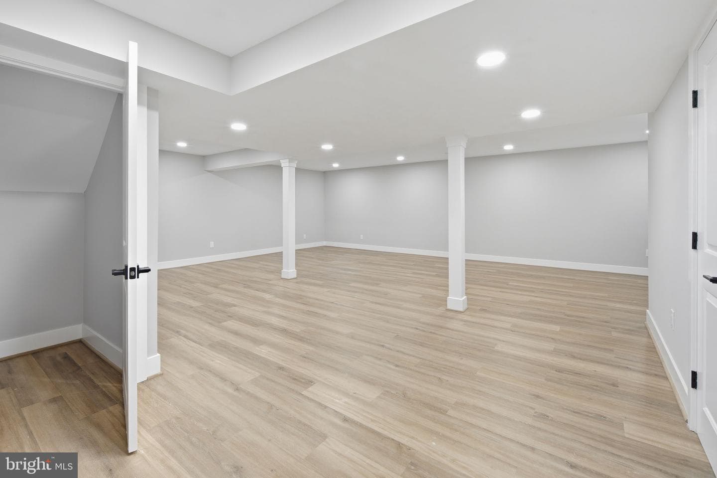 2615 Lemontree Lane photo 30