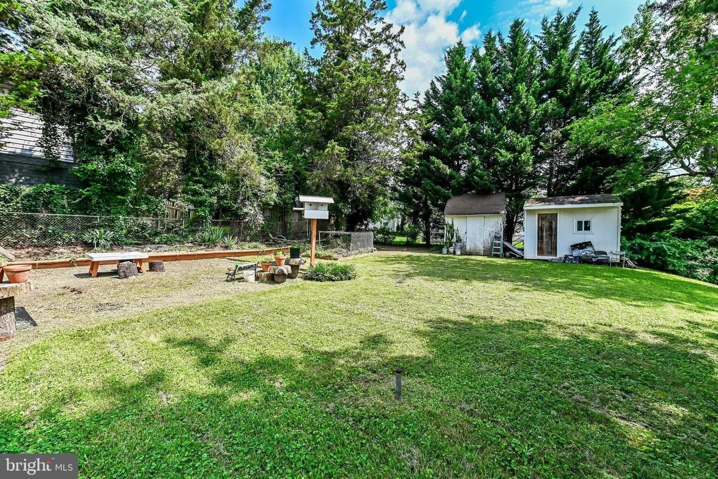 7421 Howard Court photo 6