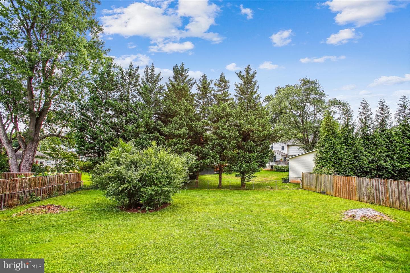 102 Moore Avenue SW photo 2