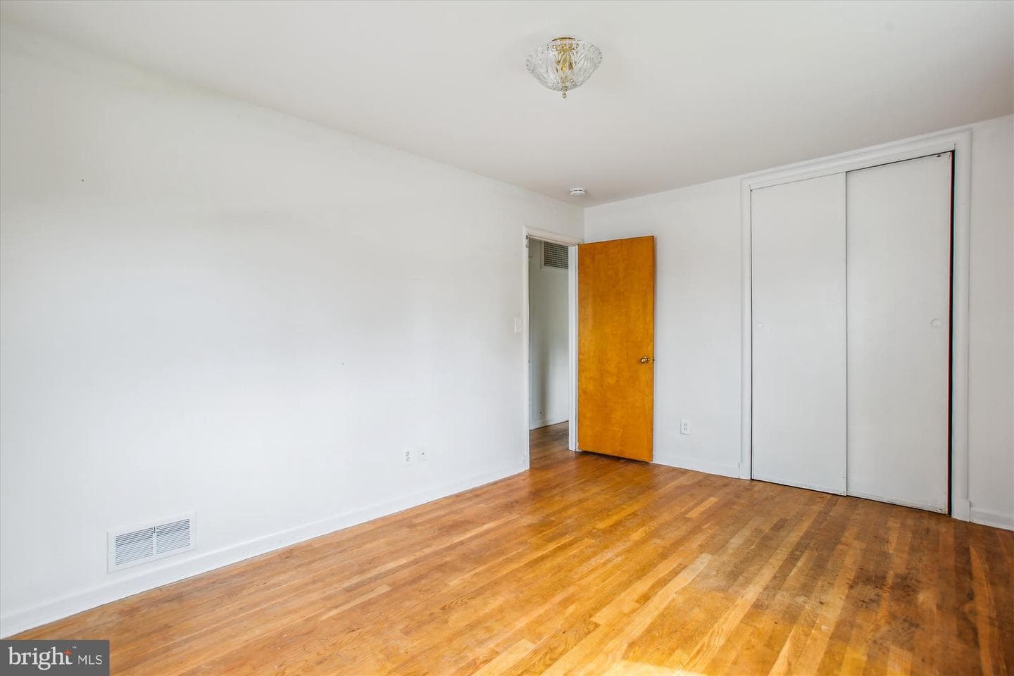 102 Moore Avenue SW photo 20