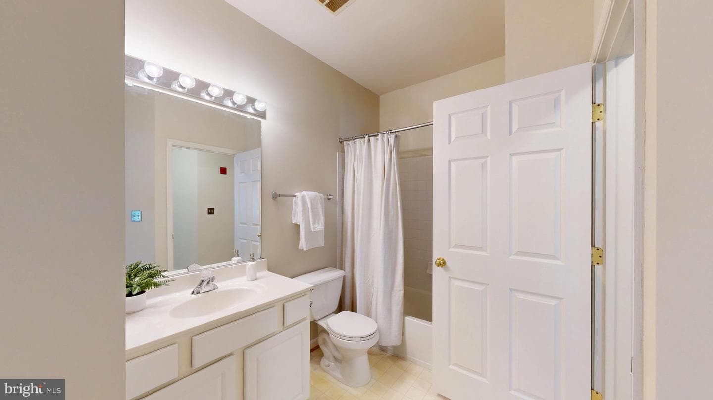 11337 Westbrook Mill Lane #201 photo 17