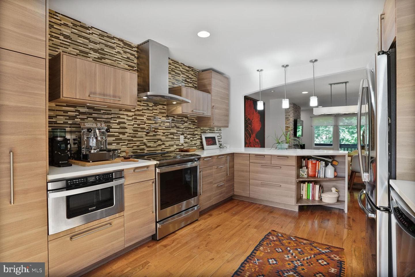 2034 Lakebreeze Way photo 14