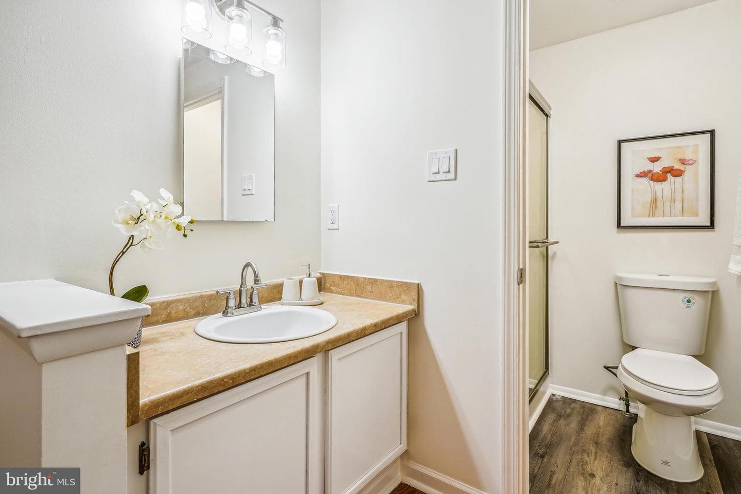 8901 Gutman Court photo 32