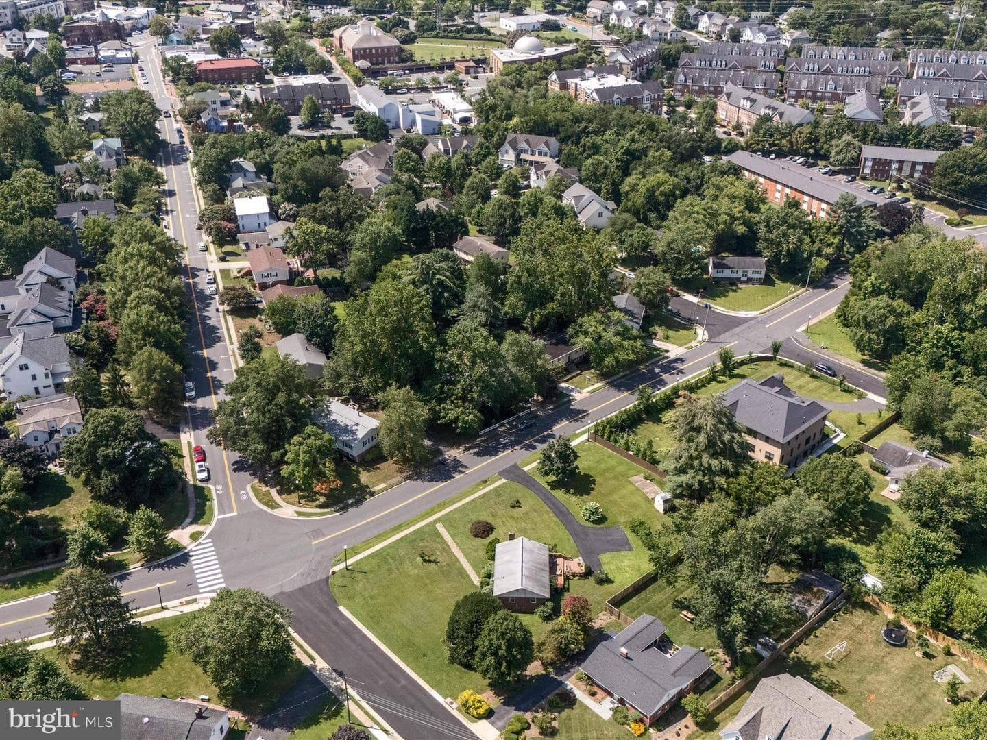 855 Park Avenue photo 45