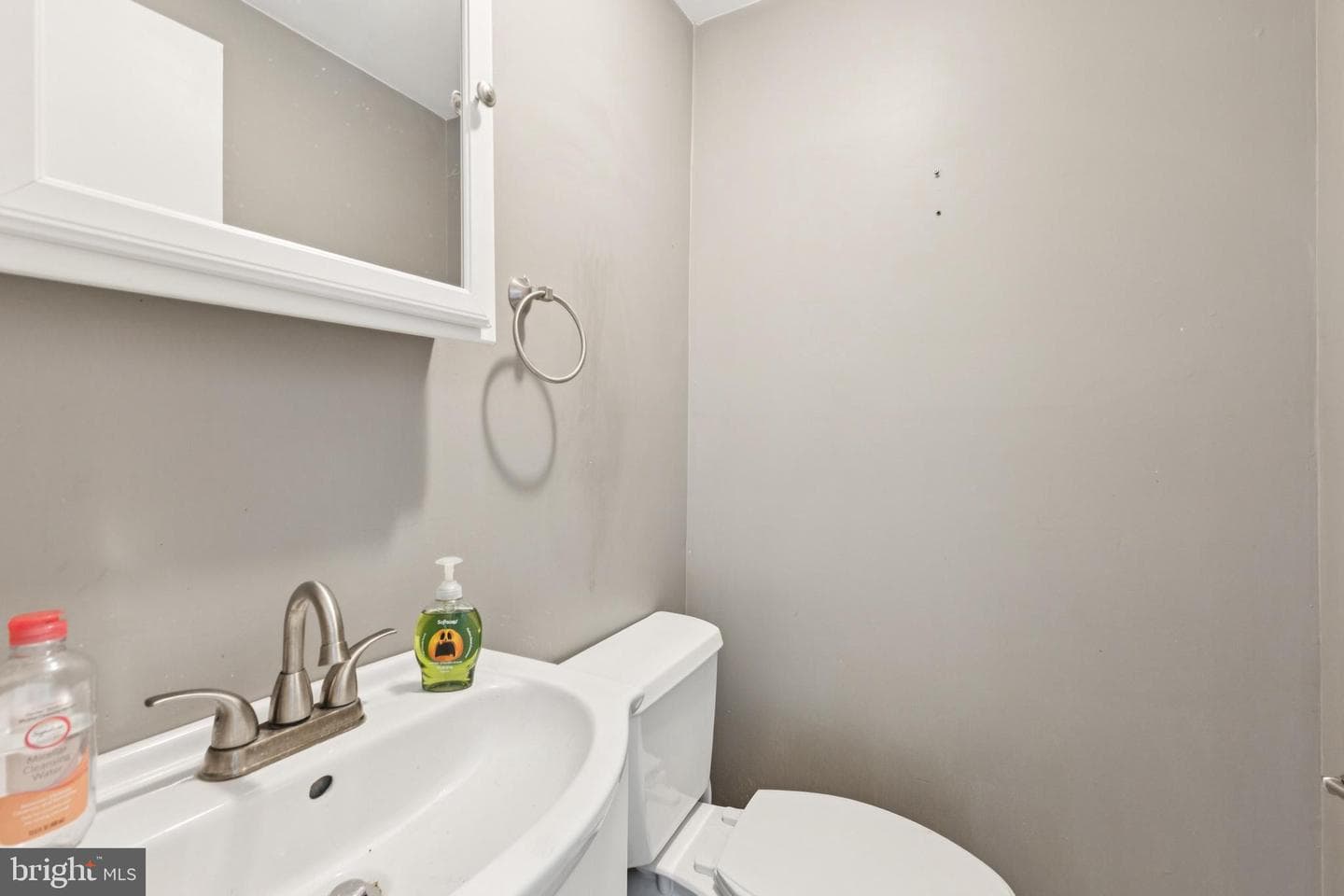 6108 Larstan Drive photo 11