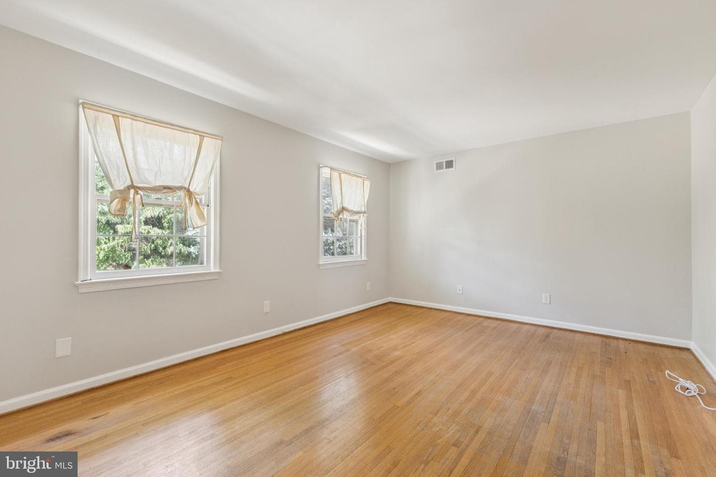 6108 Larstan Drive photo 22