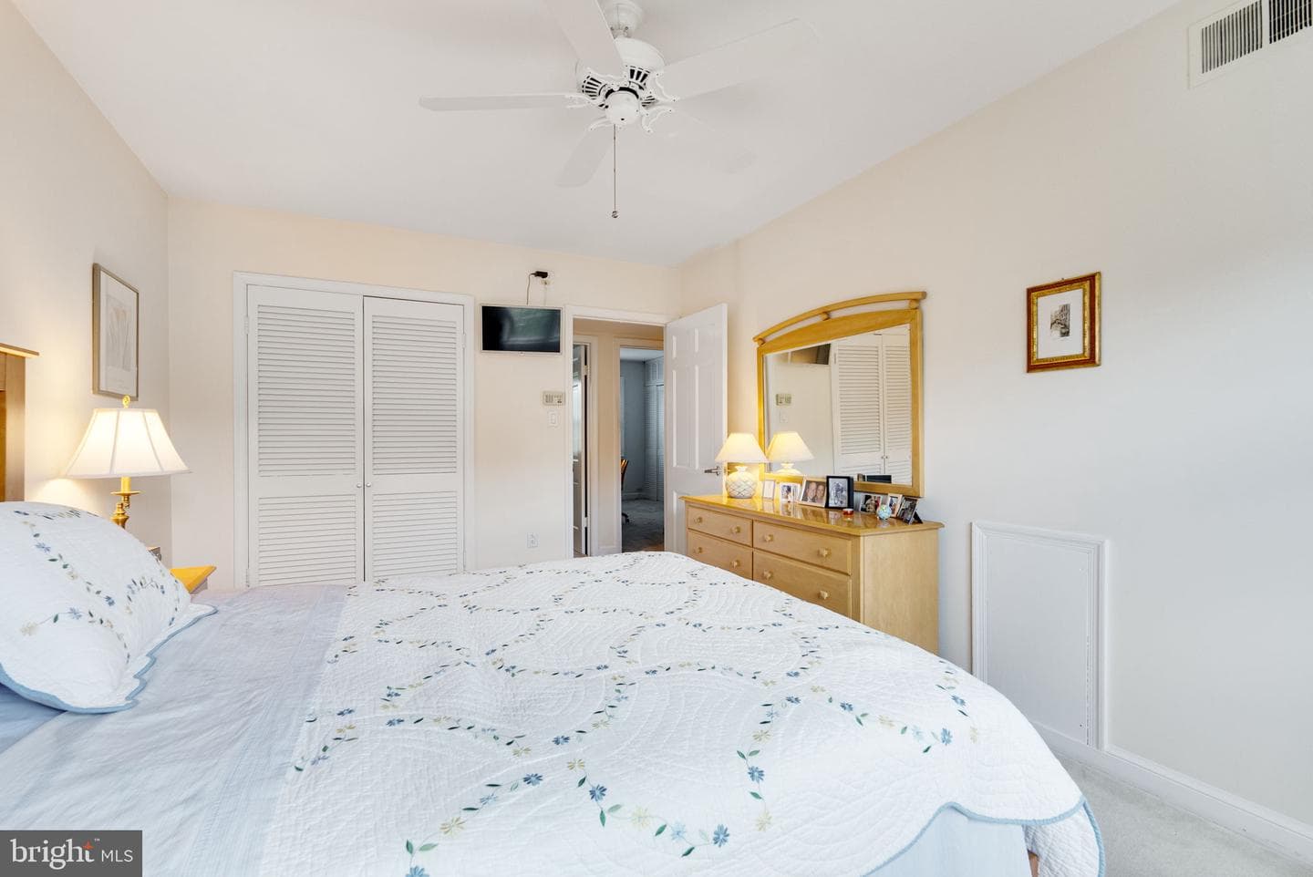 6323 Barrister Place photo 13