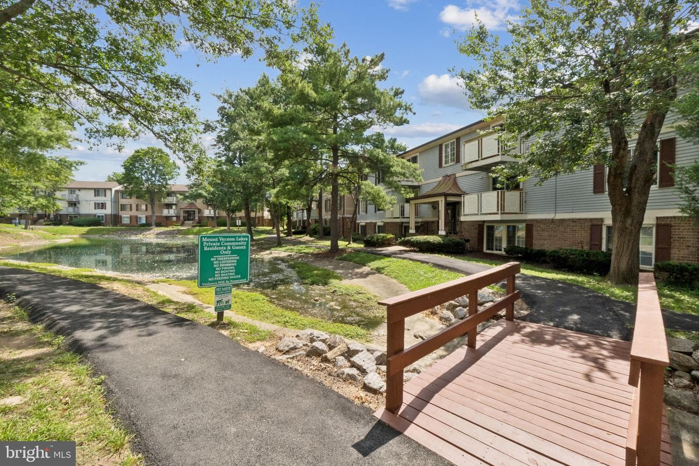 8386 Brockham Drive photo 21