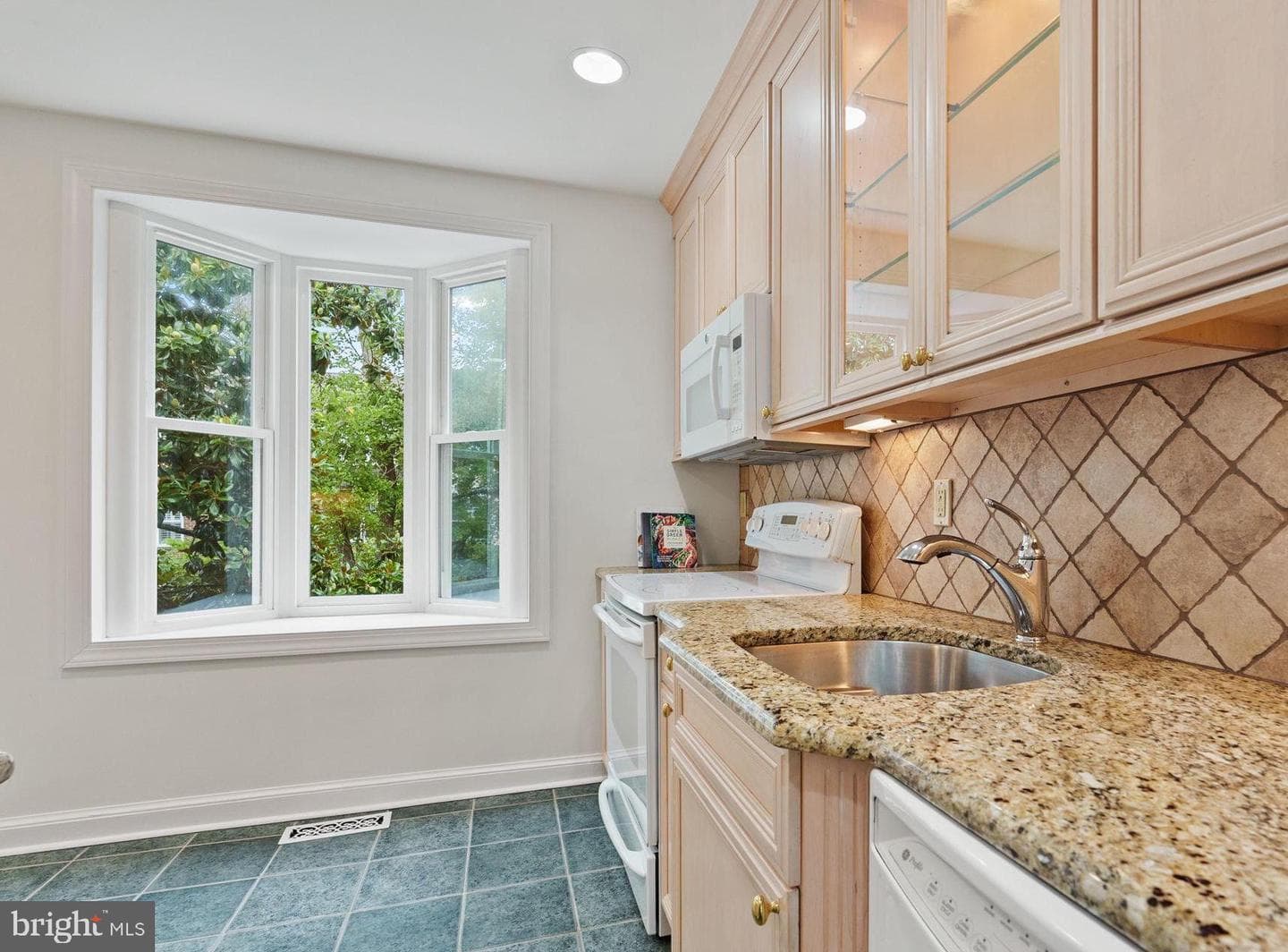 6321 Barrister Place photo 10