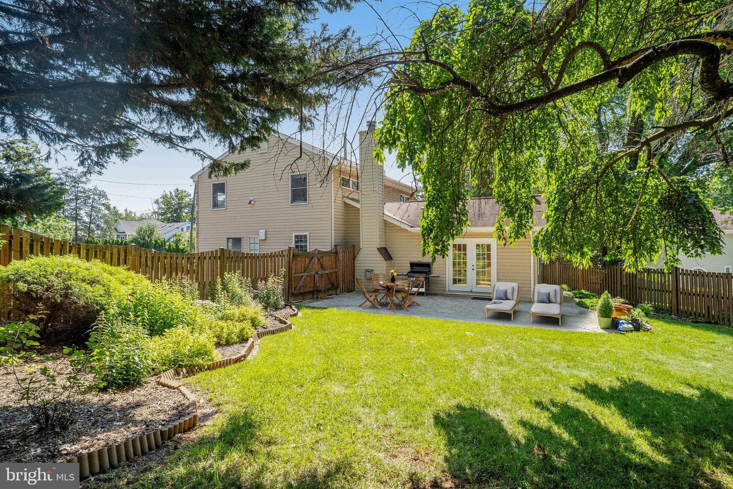 2052 Arch Drive photo 17