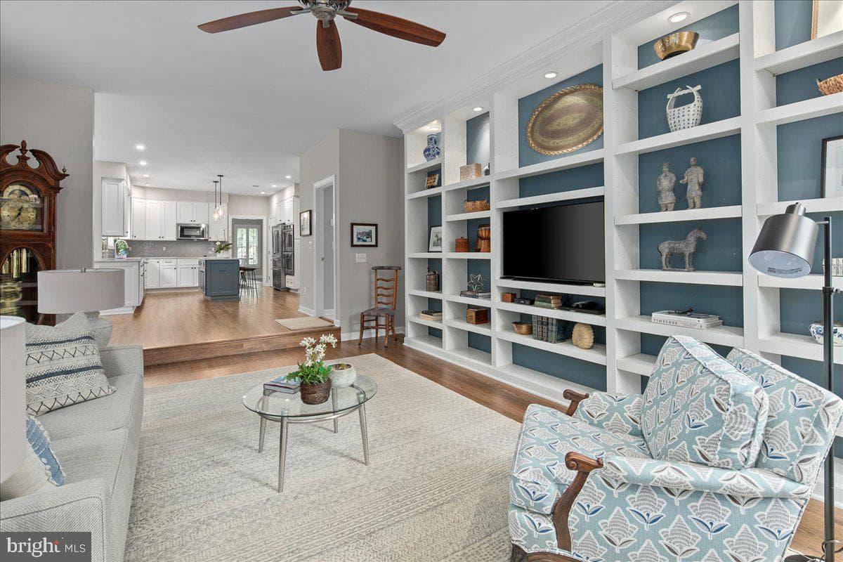 7520 Cannon Fort Drive photo 37