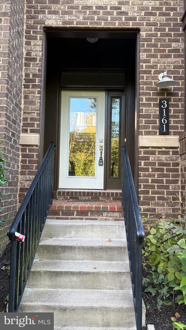 3161 Virginia Bluebell Court photo 2