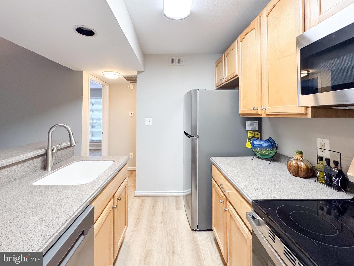 12159 Penderview Terrace #931 photo 8