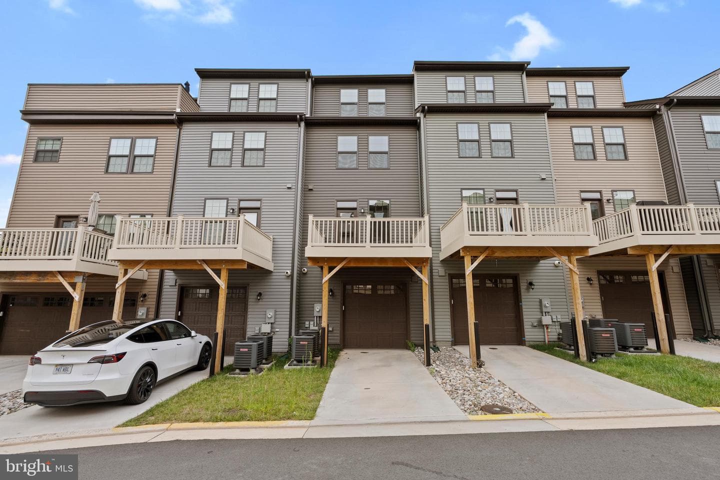 14016 Sunrise Valley Drive photo 37