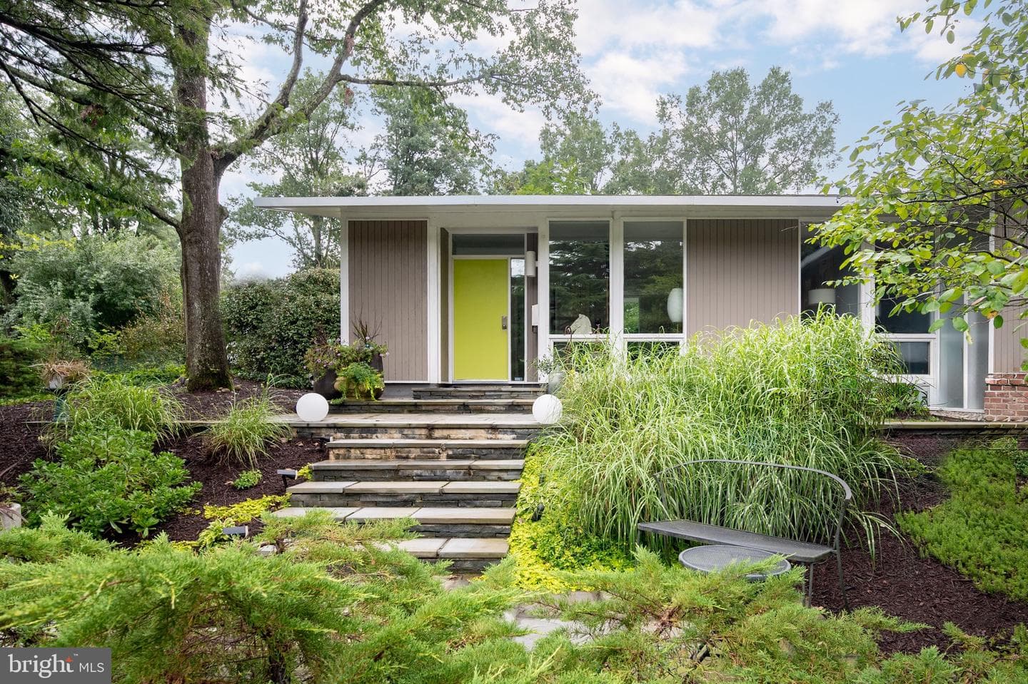 2311 Glasgow Road photo 2