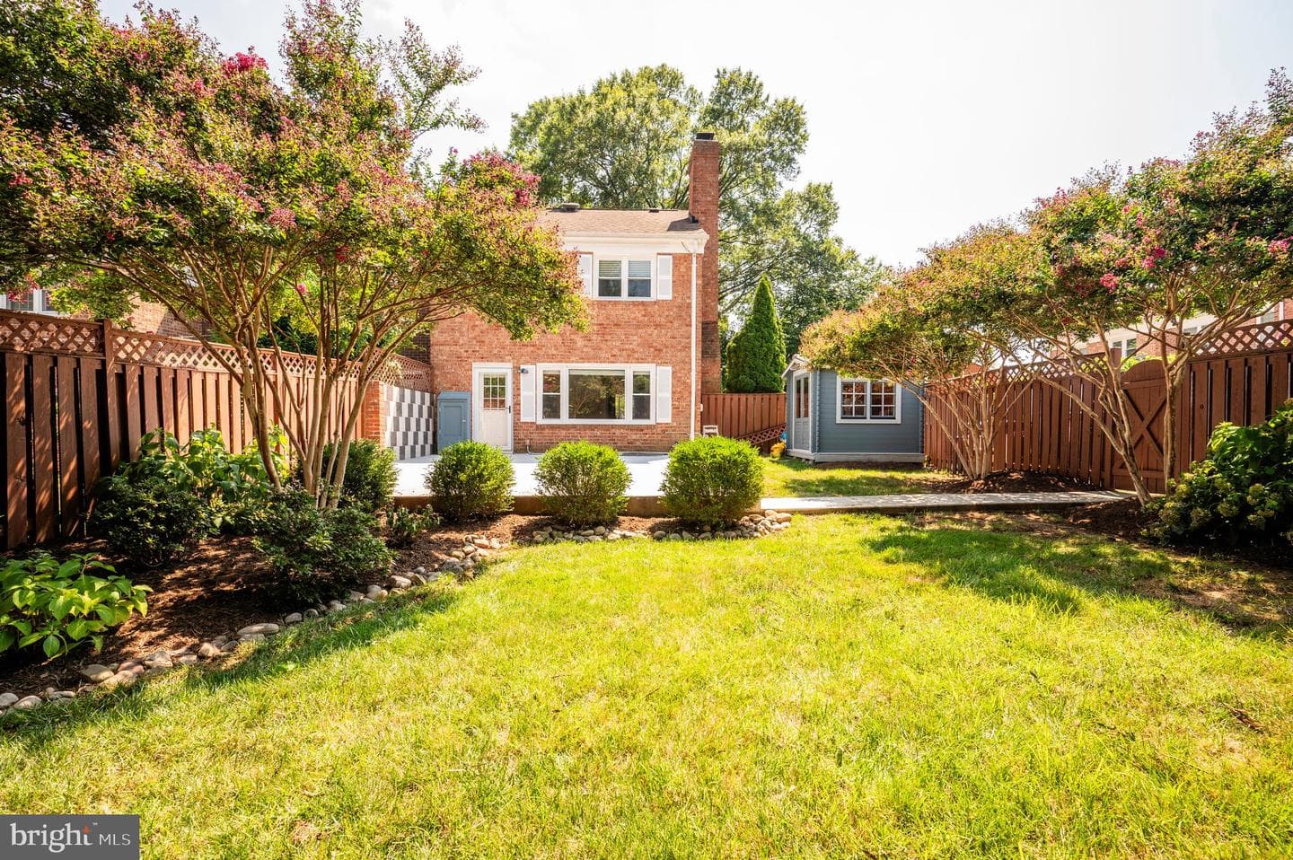 6065 Hardwick Place photo 29