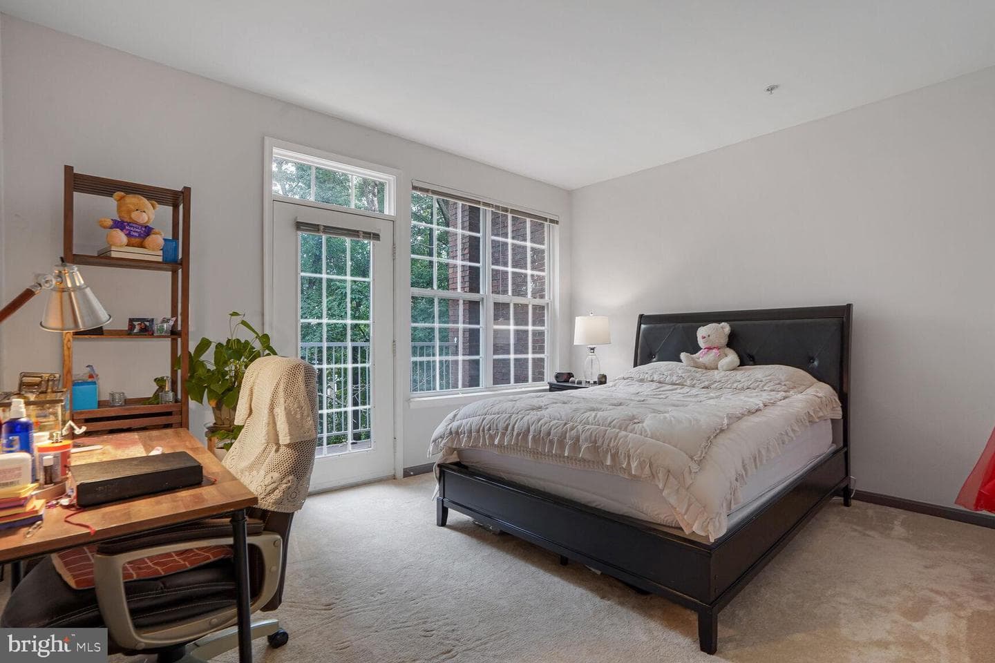 2663 Manhattan Place #111 photo 20