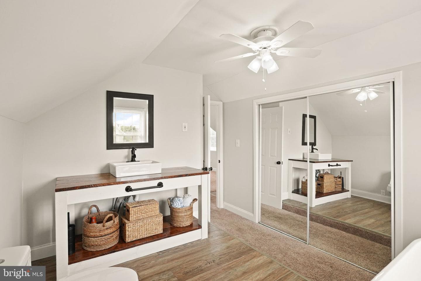 9423 Ox Road photo 37