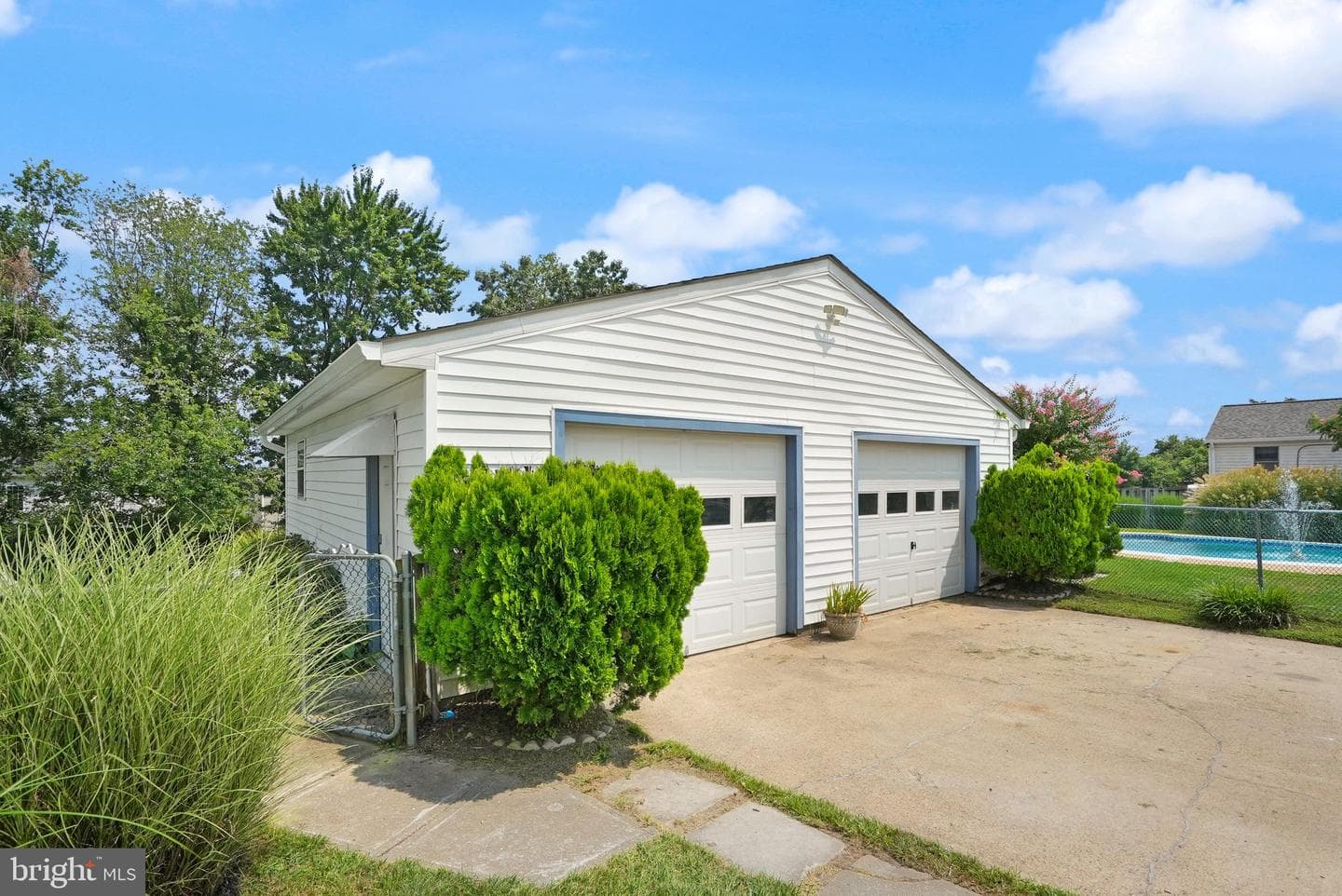 9423 Ox Road photo 43