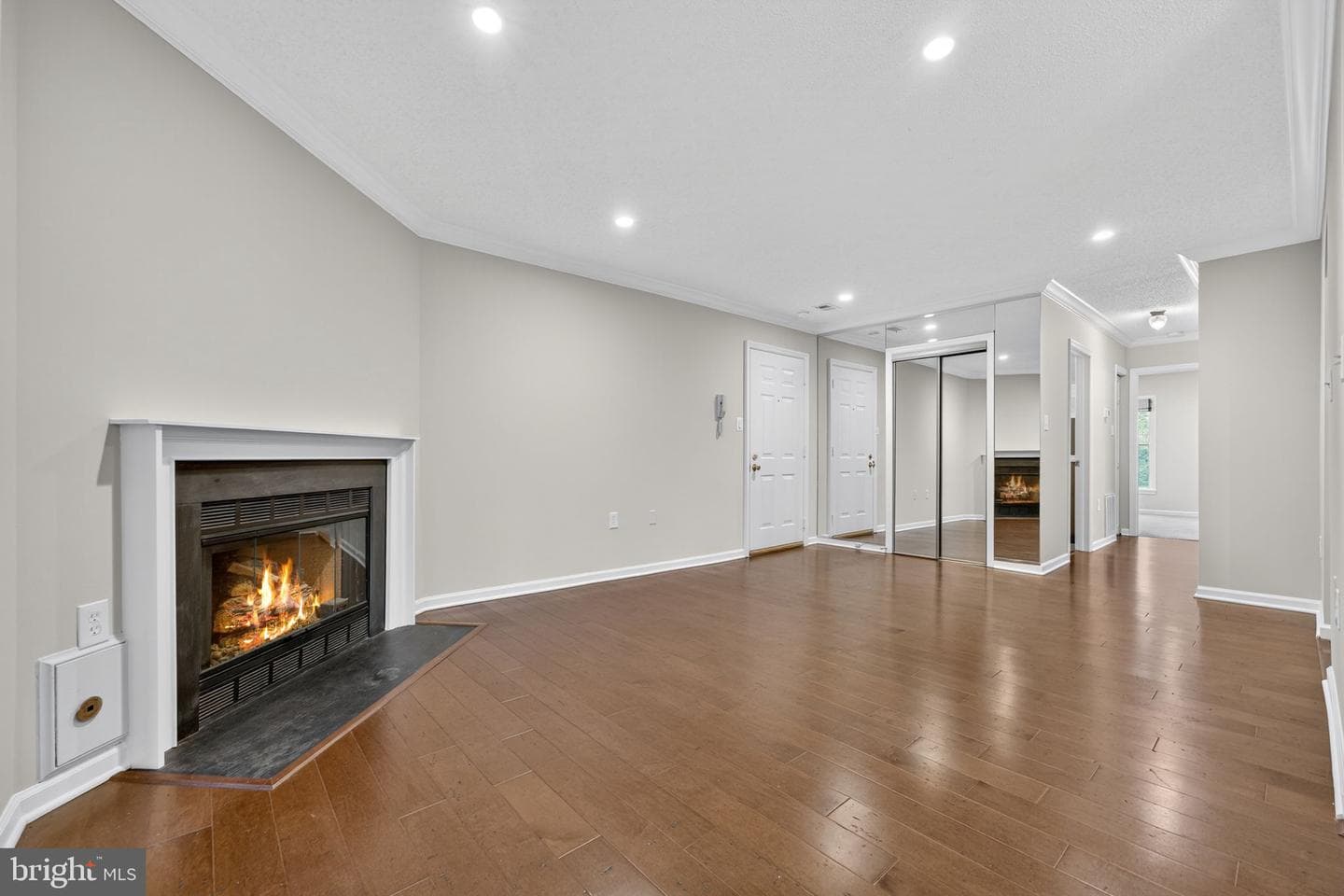 7256 Glen Hollow Court #4 photo 9