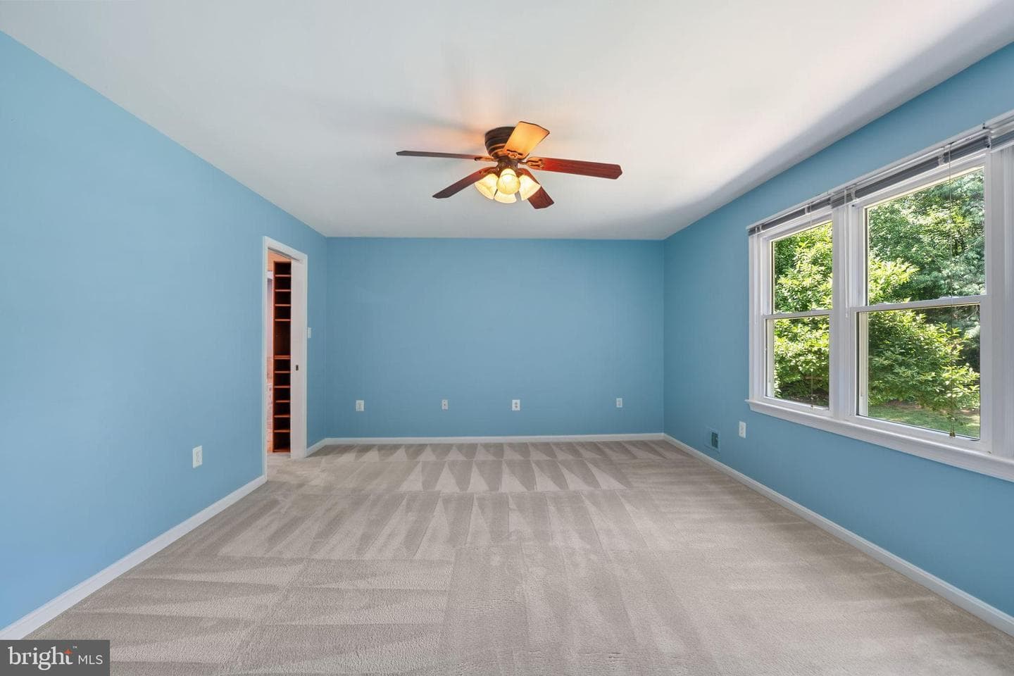 5265 Ofaly Road photo 21