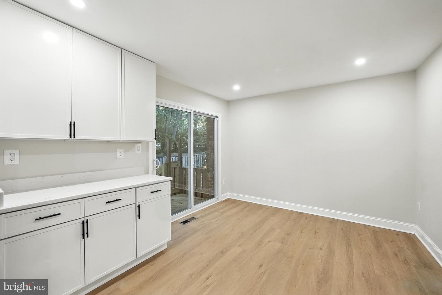 9650 Masterworks Drive photo 11