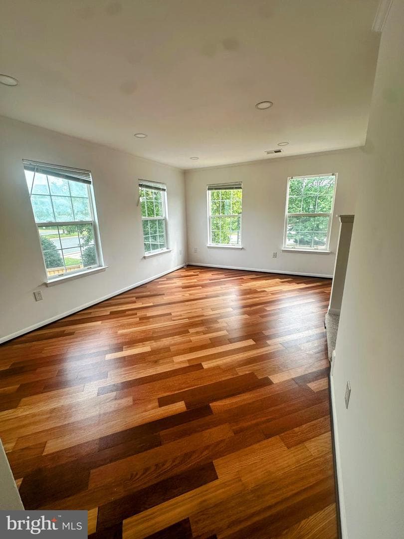 2559 Peter Jefferson Lane photo 35