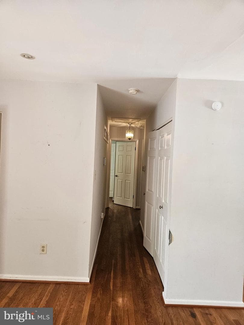 2653 Bowling Green Drive photo 9