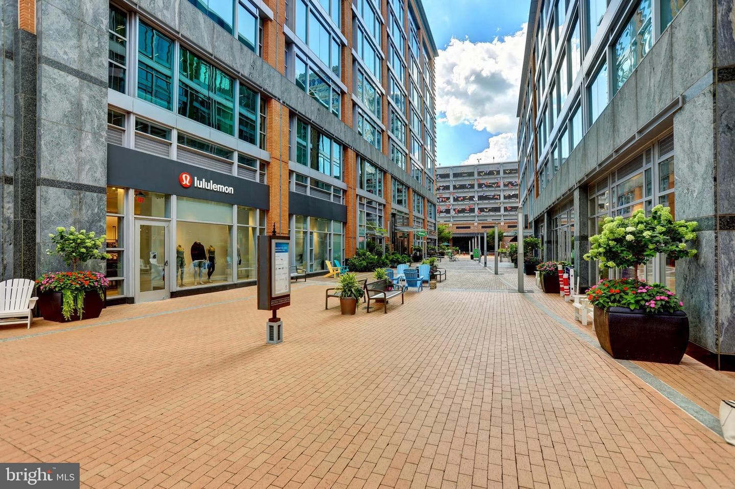 12000 Market Street #352 photo 40